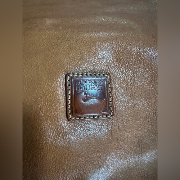 Florentine Twist Strap Hobo - Picture 11 of 11